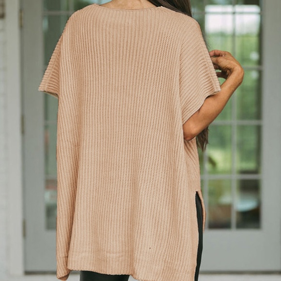 Oversized Short Sleeve - Picture 5 of 5